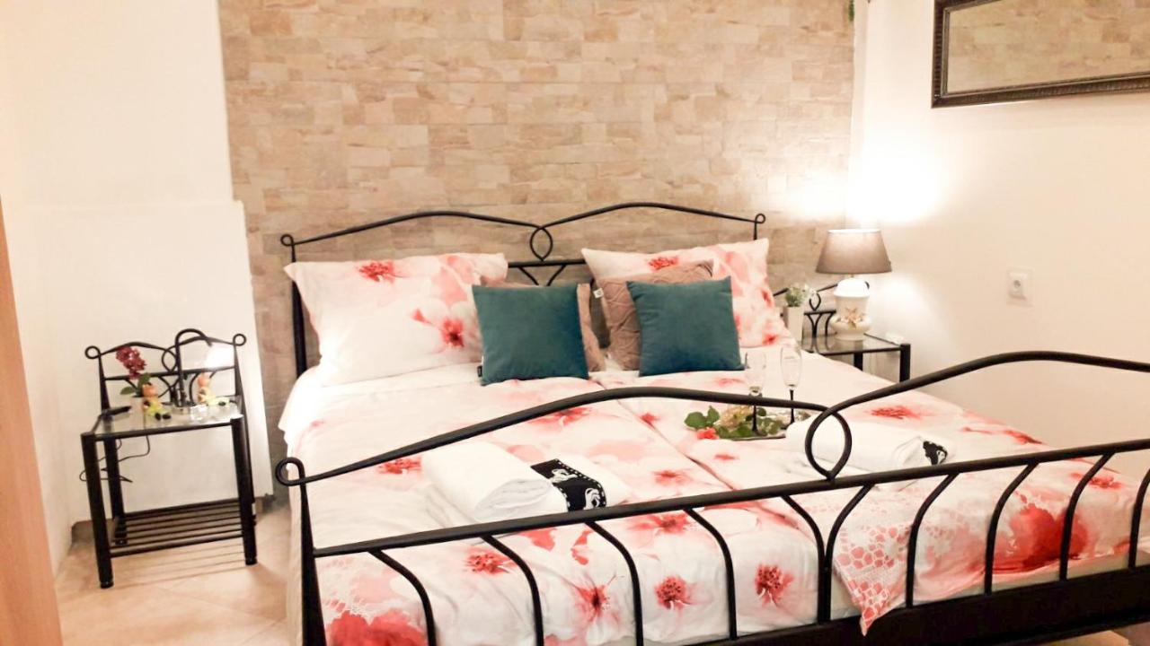 Apartament Colosseum View Pula Ngoại thất bức ảnh