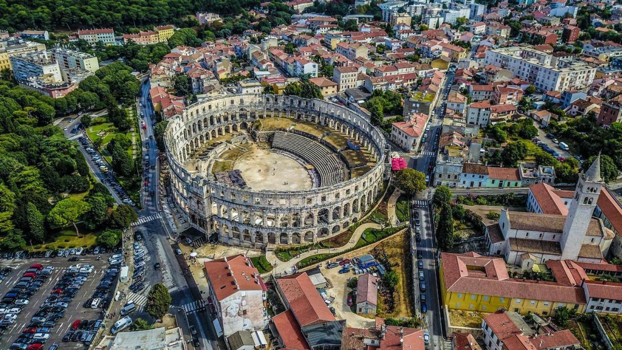 Apartament Colosseum View Pula Ngoại thất bức ảnh